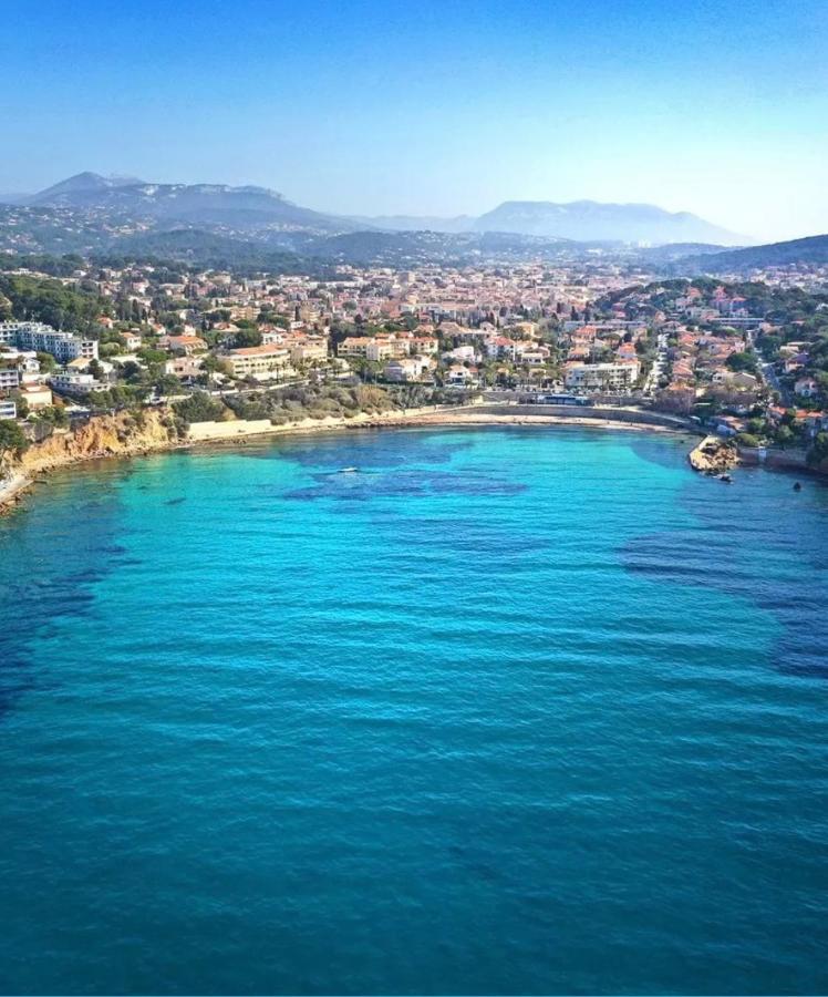 Confortable T2 Vue Avec Terrasse Amenagee Et Parking Prive, Et Port A Pied *