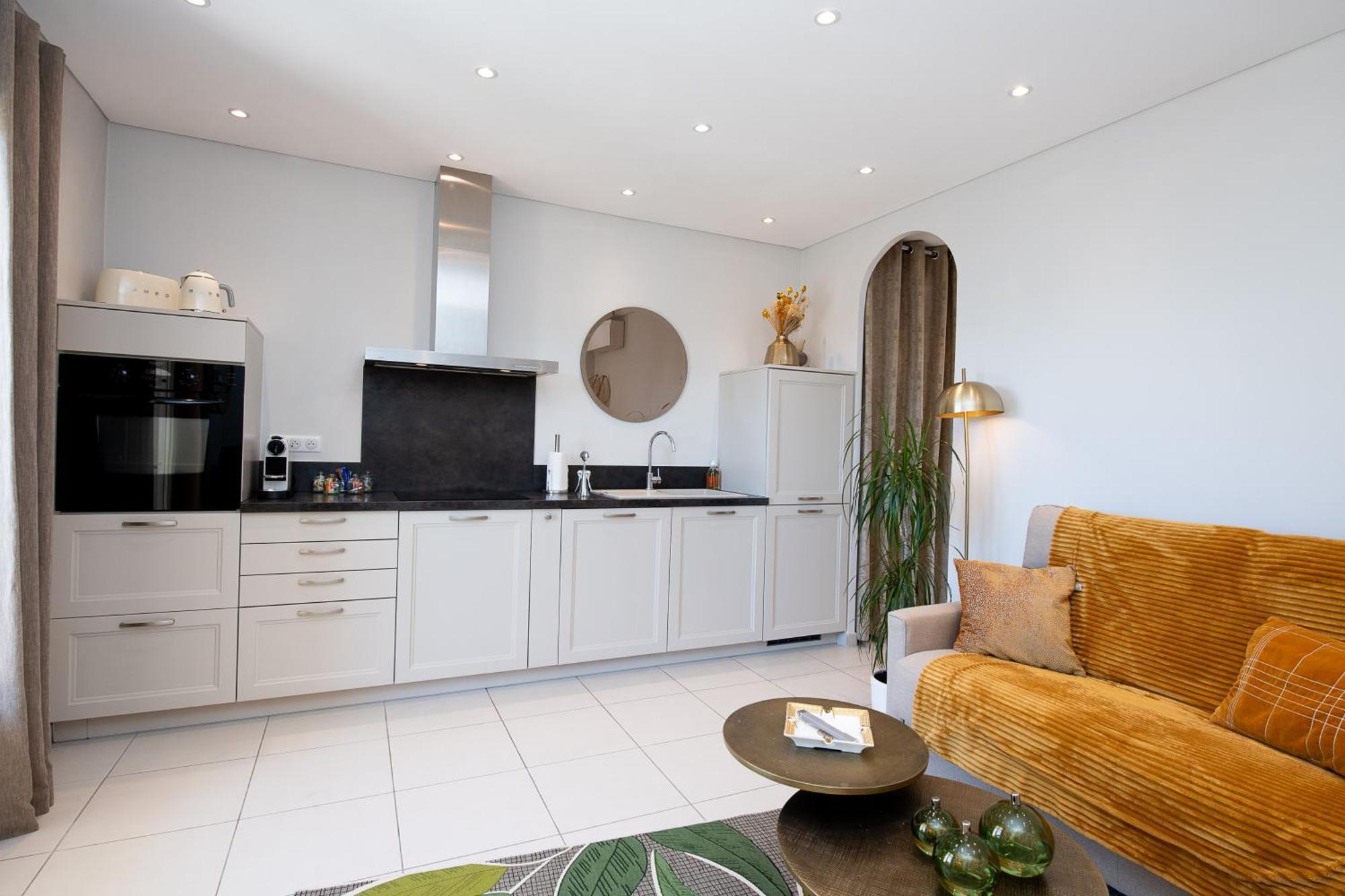 T2 Vue Avec Jardinet / Et Port à Pied Appartement *